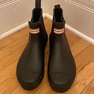 Women’s Hunter Original Chelsea Boots Black size 9
